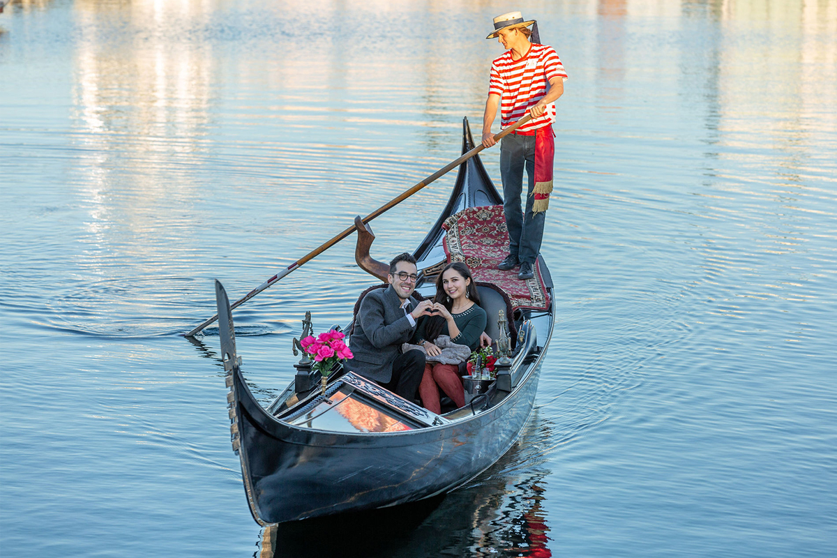 a small boat in a body of water